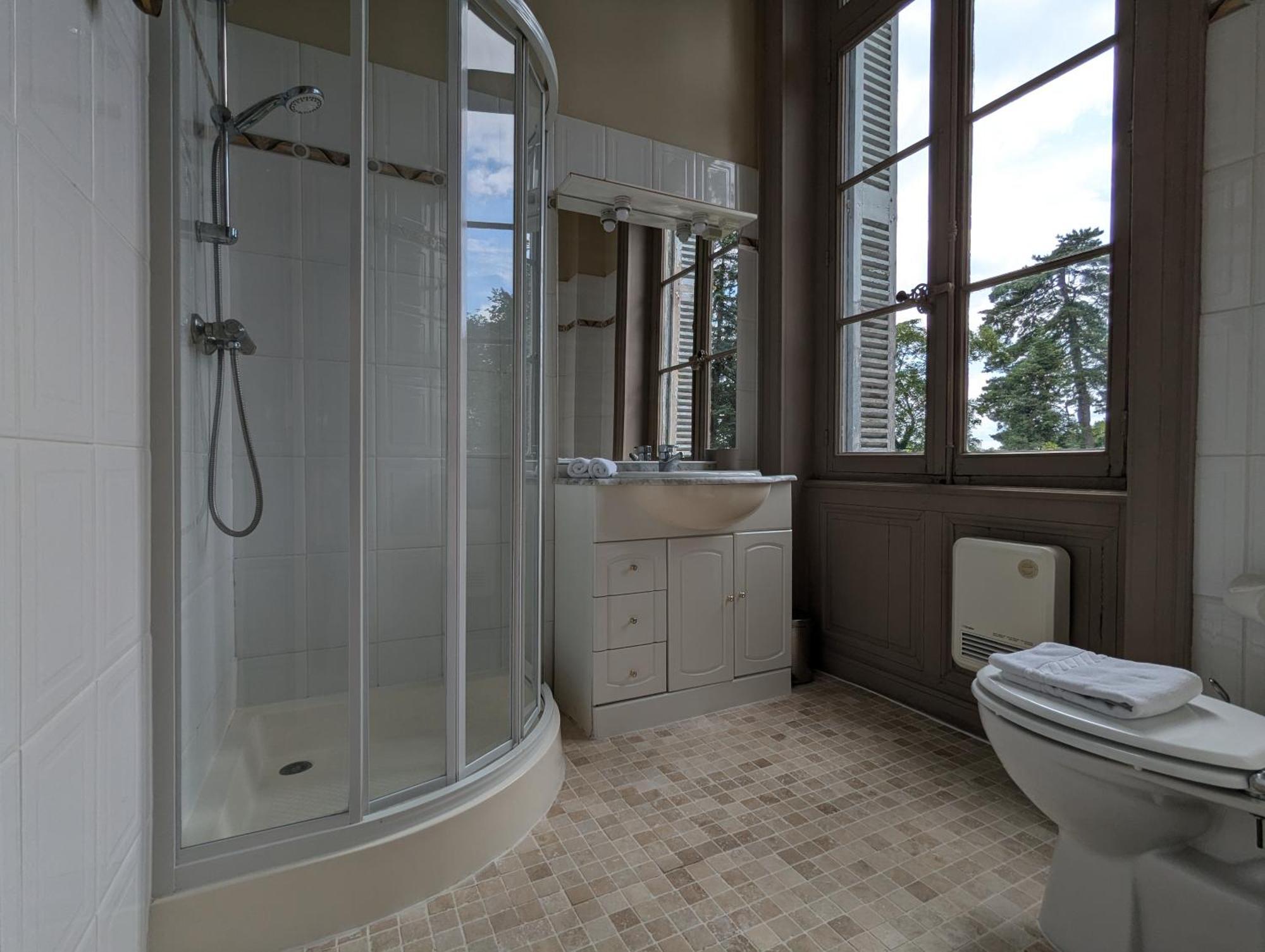Domaine Du Faure Bed & Breakfast Chadurie Oda fotoğraf